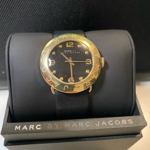 Marc by Marc Jacobs Amy Black Dial Ladies Watch